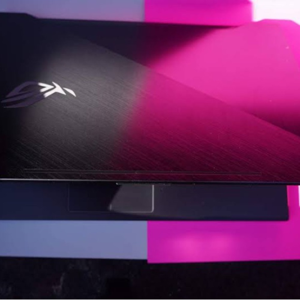 ASUS ROG Laptop - Picture 2 of 9